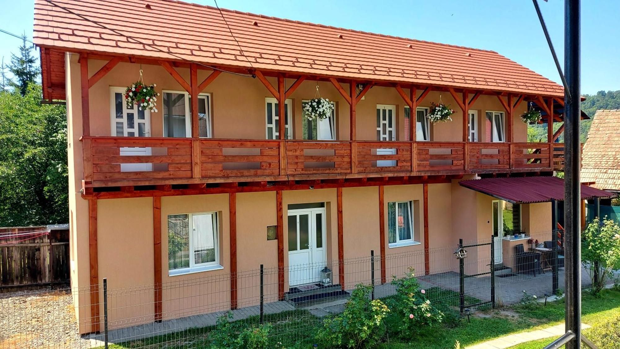 Anna Vendeghaz Hotell Praid Exteriör bild