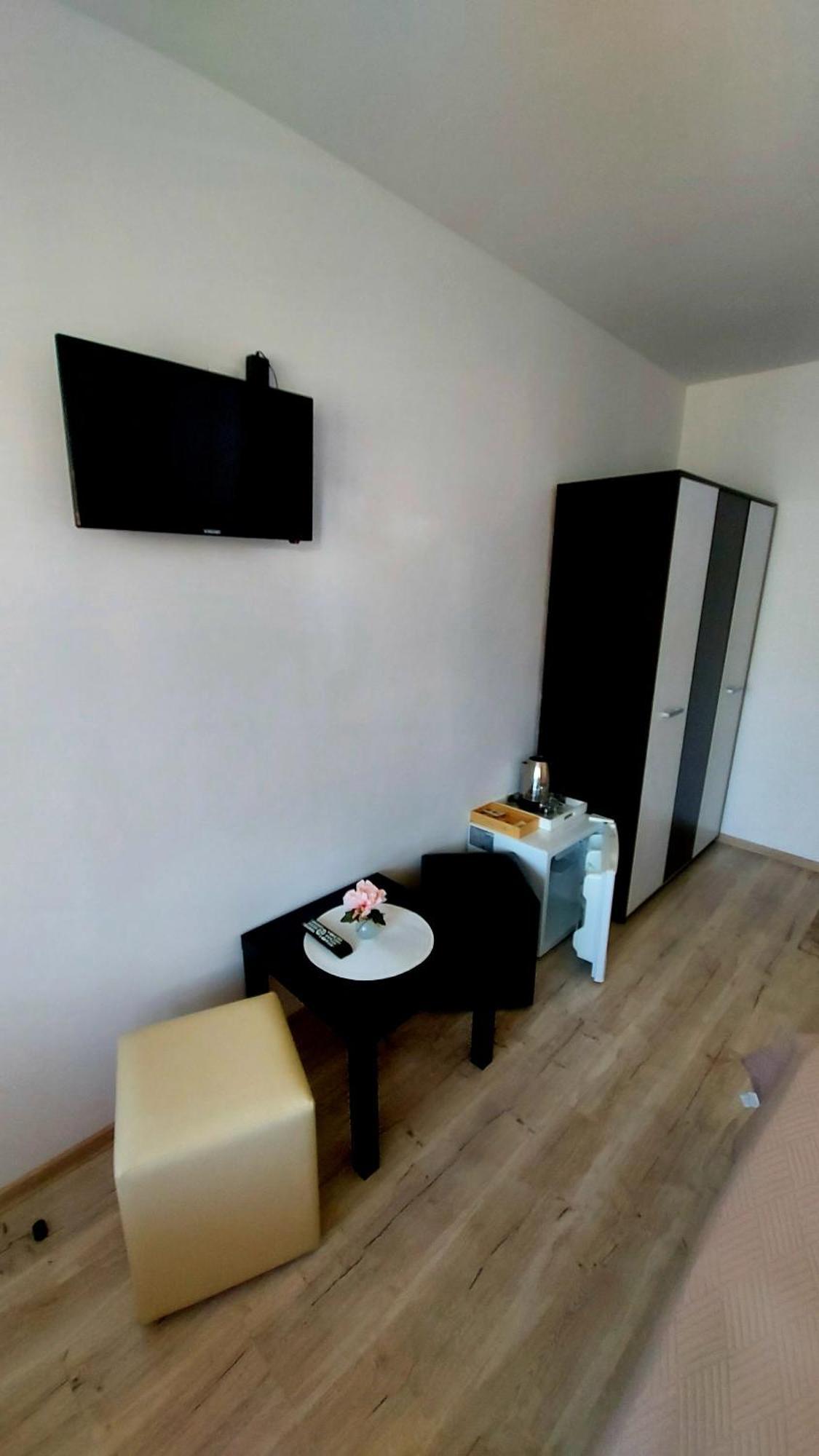 Anna Vendeghaz Hotell Praid Exteriör bild